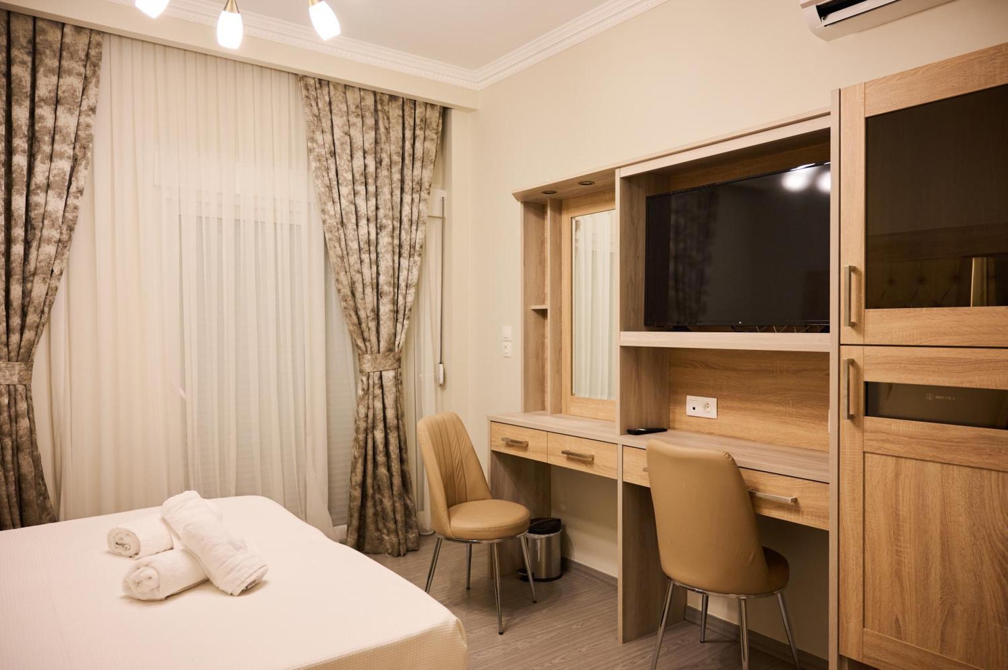 Famissi Suites 2 卡兰巴卡 外观 照片