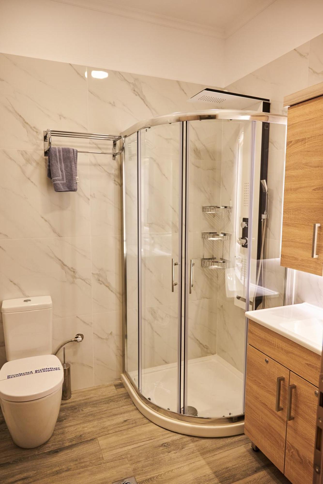 Famissi Suites 2 卡兰巴卡 外观 照片